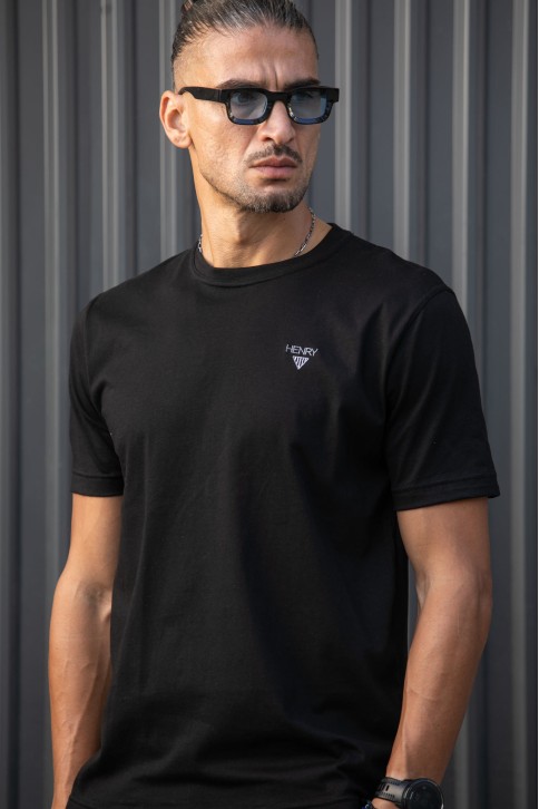 Χρώμα: ΜΑΥΡΟ